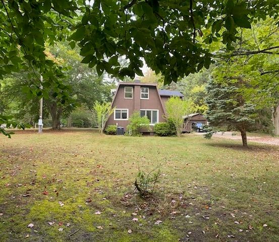 4037 N Jebavy Drive, Ludington, MI 49431