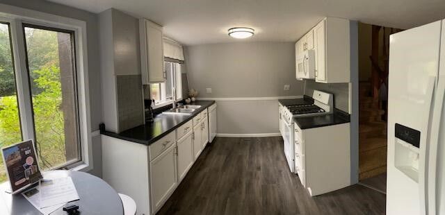 4037 N Jebavy Drive, Ludington, MI 49431