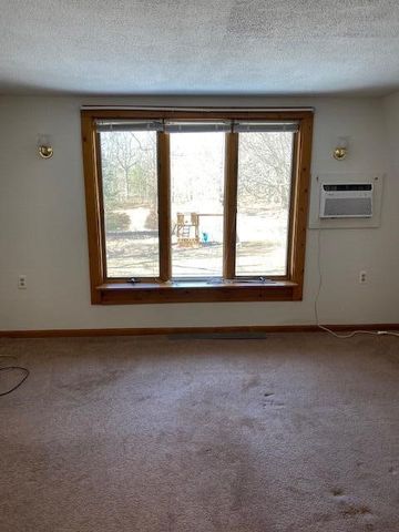 4037 N Jebavy Drive, Ludington, MI 49431