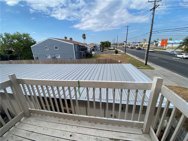 6702 Everhart H-108, Corpus Christi, TX 78413