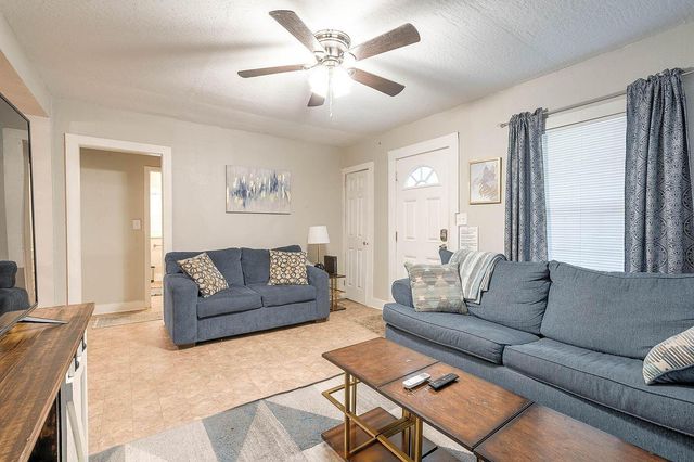 820 W 5th St., Hattiesburg, MS 39401