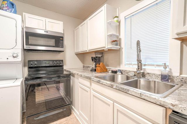 820 W 5th St., Hattiesburg, MS 39401