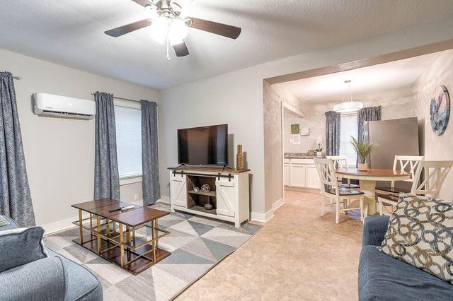 820 W 5th St., Hattiesburg, MS 39401