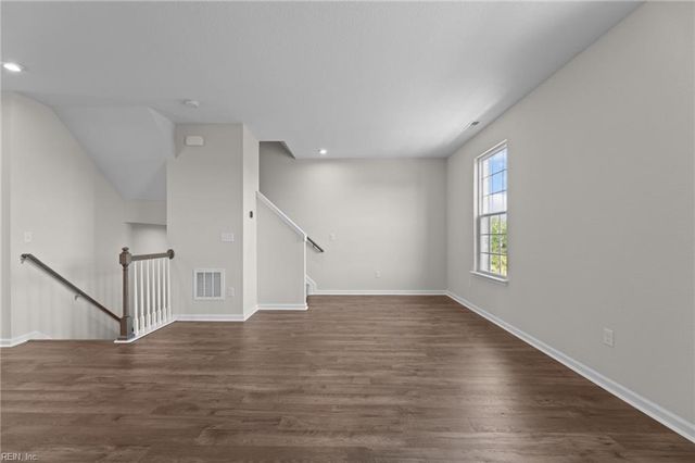 176 Freeman DR, Hampton, VA 23666