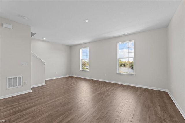 176 Freeman DR, Hampton, VA 23666