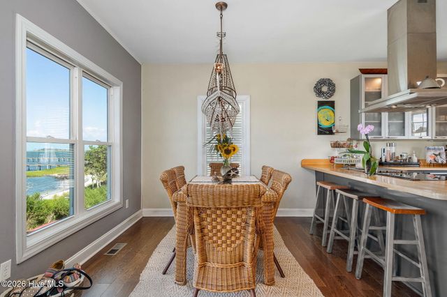 108 Swing Easy Lane, Harkers Island, NC 28531