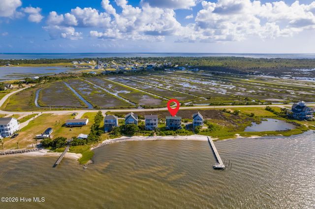 108 Swing Easy Lane, Harkers Island, NC 28531