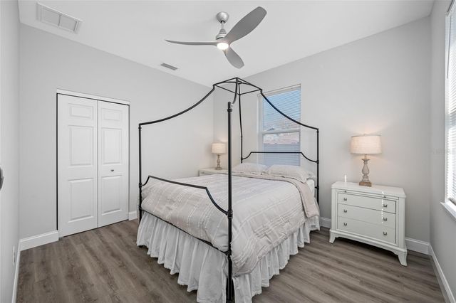 2144 43RD TERRACE N, St Petersburg, FL 33714