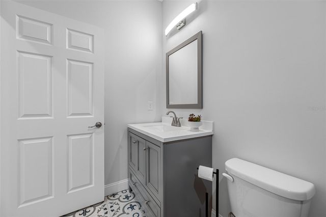 2144 43RD TERRACE N, St Petersburg, FL 33714