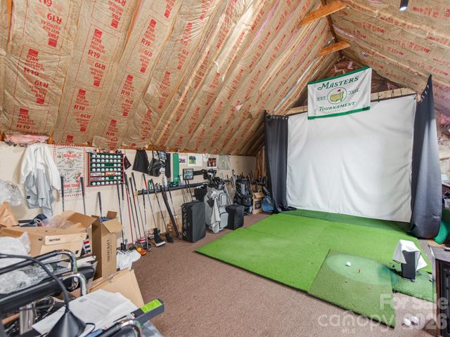 2261 Stallings Road, Harrisburg, NC 28075