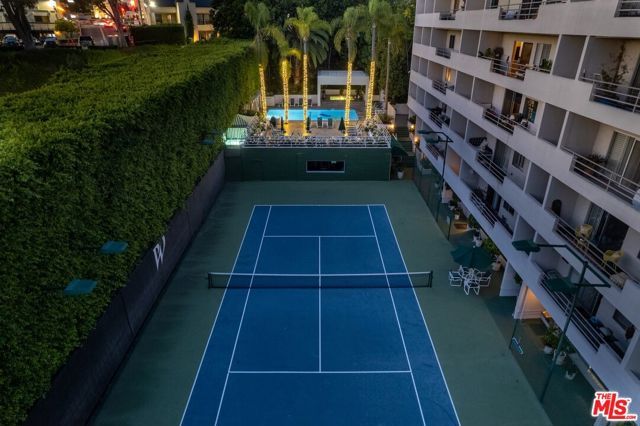 1131 Alta Loma Road 515, West Hollywood, CA 90069