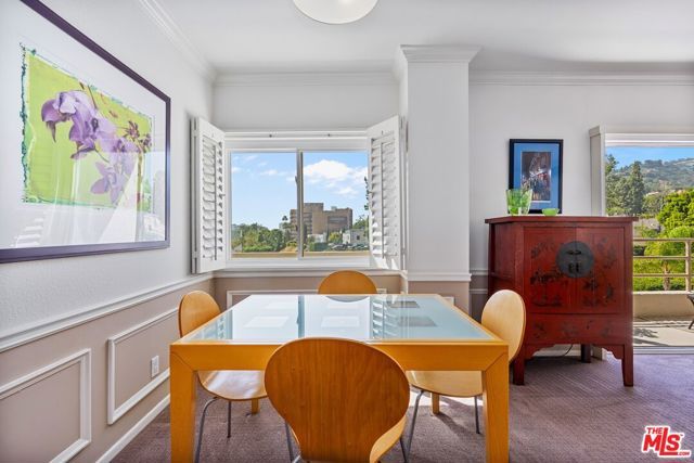 1131 Alta Loma Road 515, West Hollywood, CA 90069