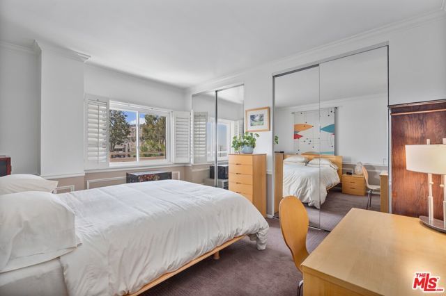 1131 Alta Loma Road 515, West Hollywood, CA 90069