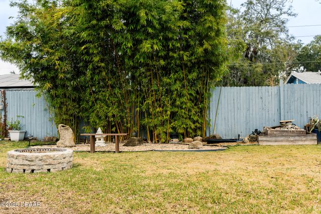 728 N Flamingo Drive, Holly Hill, FL 32117