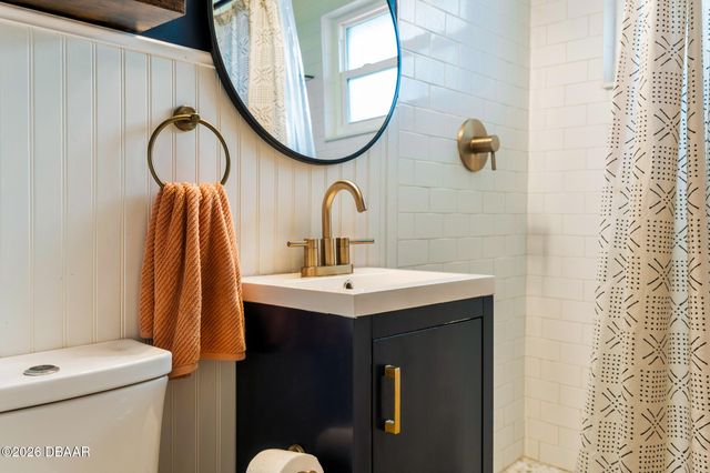 728 N Flamingo Drive, Holly Hill, FL 32117