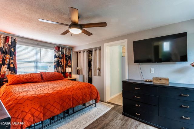 728 N Flamingo Drive, Holly Hill, FL 32117