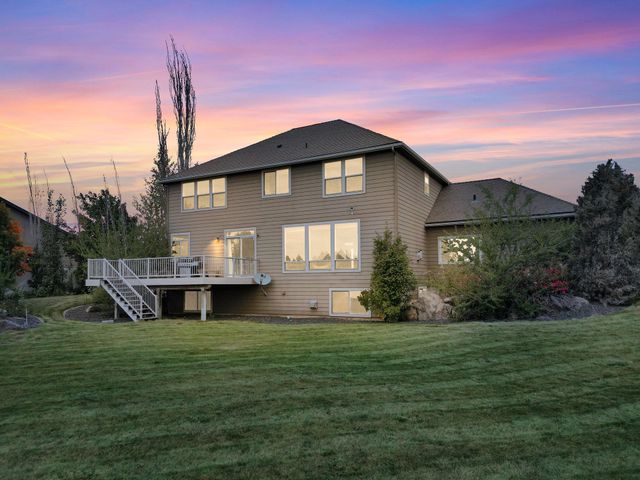 20306 E Happy Trails Ln, Otis Orchards, WA 99027