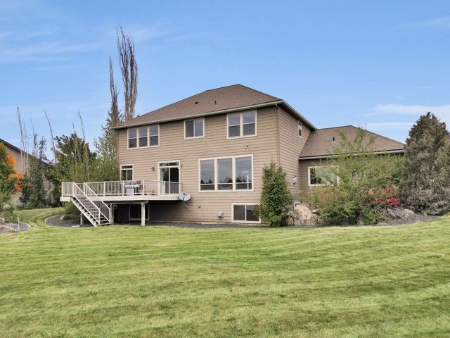 20306 E Happy Trails Ln, Otis Orchards, WA 99027