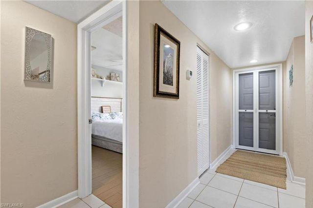 8445 Charter Club CIR 3, Fort Myers, FL 33919