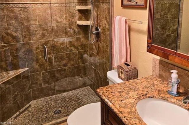8445 Charter Club CIR 3, Fort Myers, FL 33919