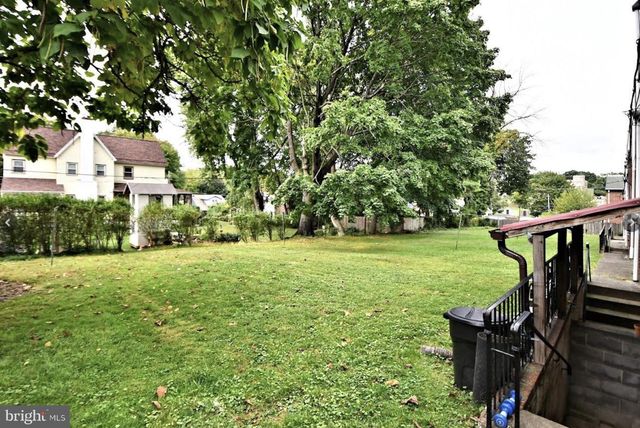 100 BORBECK AVE #2ND FLOOR, Rockledge, PA 19046