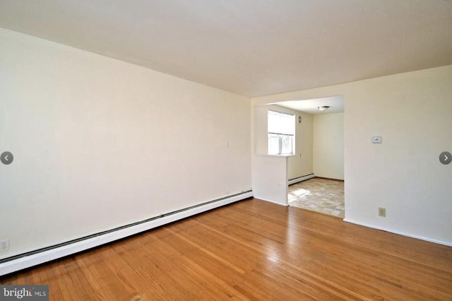 100 BORBECK AVE #2ND FLOOR, Rockledge, PA 19046