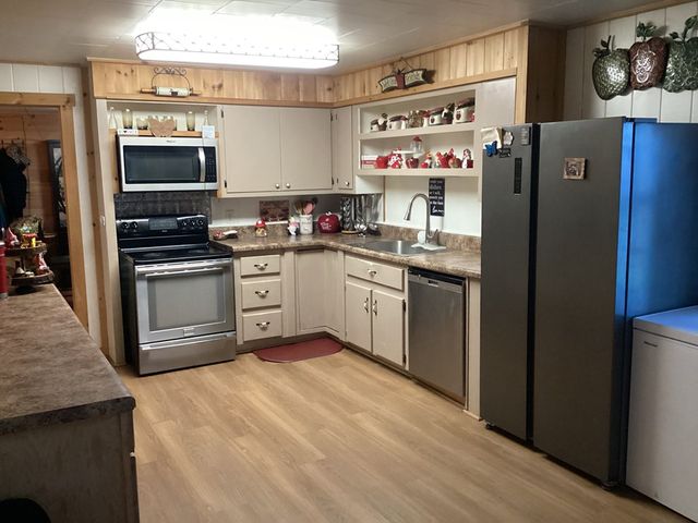 43 E 2nd Avenue, Chatsworth, GA 30705