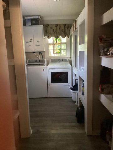 43 E 2nd Avenue, Chatsworth, GA 30705