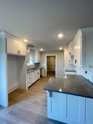 8 Copinsay Lane, Bella Vista, AR 72715