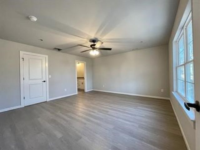 8 Copinsay Lane, Bella Vista, AR 72715