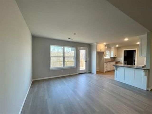 8 Copinsay Lane, Bella Vista, AR 72715