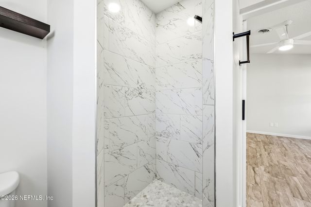 2170 THE WOODS Drive E, Jacksonville, FL 32246