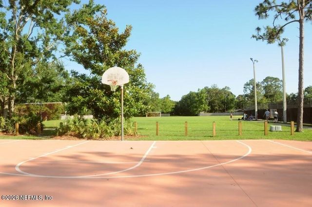 2170 THE WOODS Drive E, Jacksonville, FL 32246