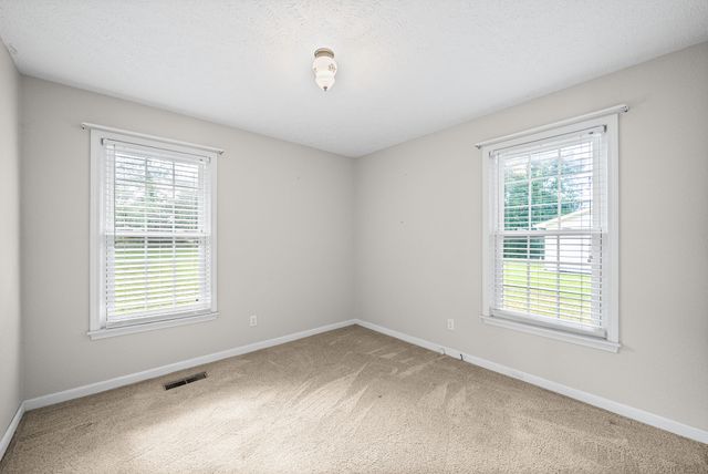 103 Hazelnut Ave, Camden, TN 38320