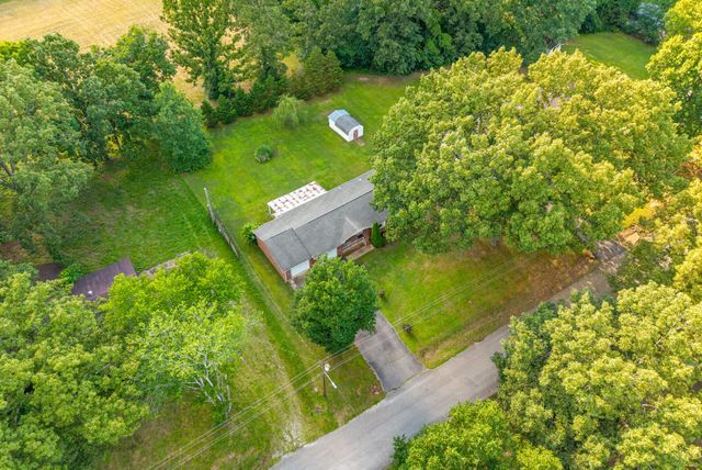 103 Hazelnut Ave, Camden, TN 38320