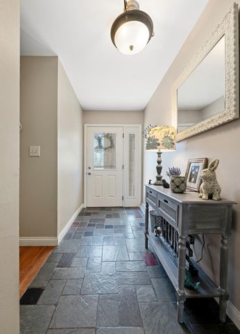 3112 SHELDON DRIVE, Oshkosh, WI 54904
