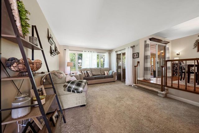 3112 SHELDON DRIVE, Oshkosh, WI 54904