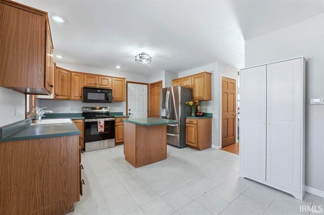 29299 Raintree Court, Elkhart, IN 46517