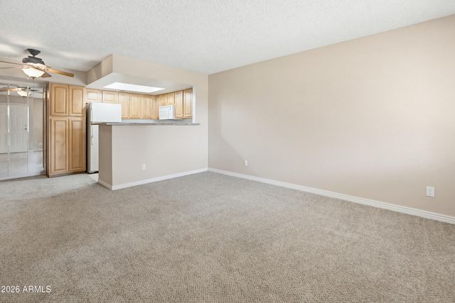 3601 W TIERRA BUENA Lane 145, Phoenix, AZ 85053