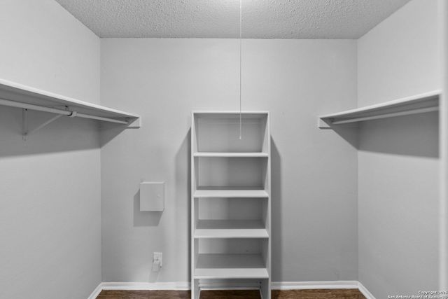 7651 Cascade Oak, San Antonio, TX 78249