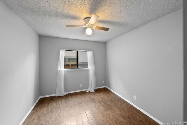 7651 Cascade Oak, San Antonio, TX 78249