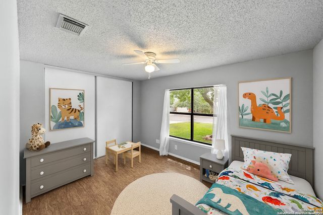 7651 Cascade Oak, San Antonio, TX 78249