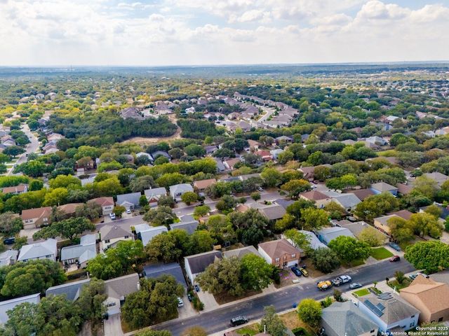 7651 Cascade Oak, San Antonio, TX 78249
