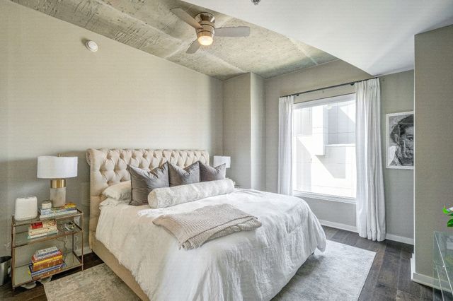 600 12th Ave S Apt 738, Nashville, TN 37203
