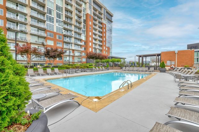 600 12th Ave S Apt 738, Nashville, TN 37203