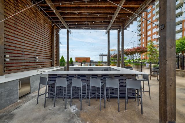 600 12th Ave S Apt 738, Nashville, TN 37203
