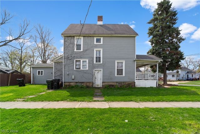 102 Water Street, Elyria, OH 44035