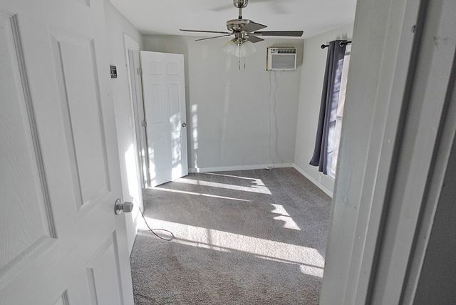 241 W Ross Avenue, De Leon, TX 76444