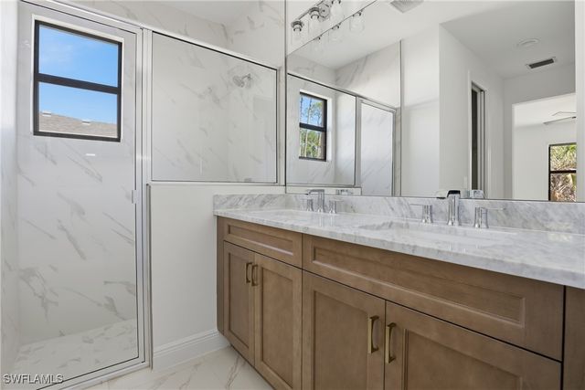 2167 Della DR, Naples, FL 34117