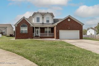 117 Burgundy Ct, Vine Grove, KY 40175